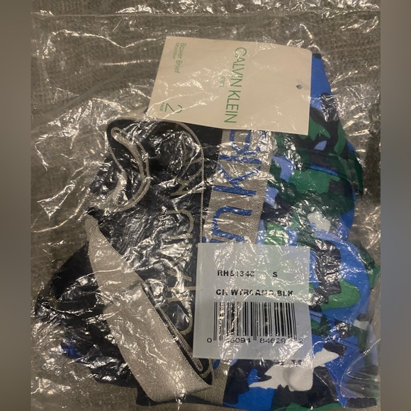 Calvin Klein boys boxer shorts - Picture 4 of 5